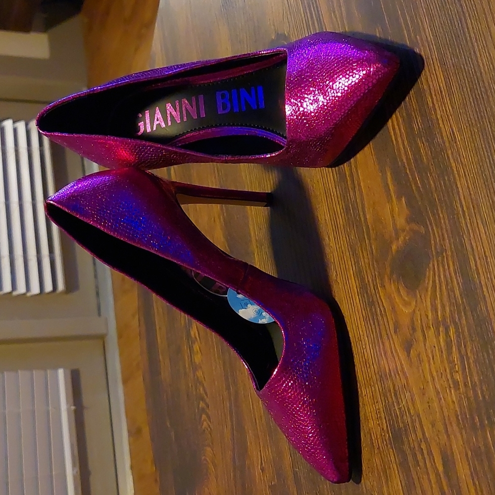 Gianna Bini 4" heels pink size 7